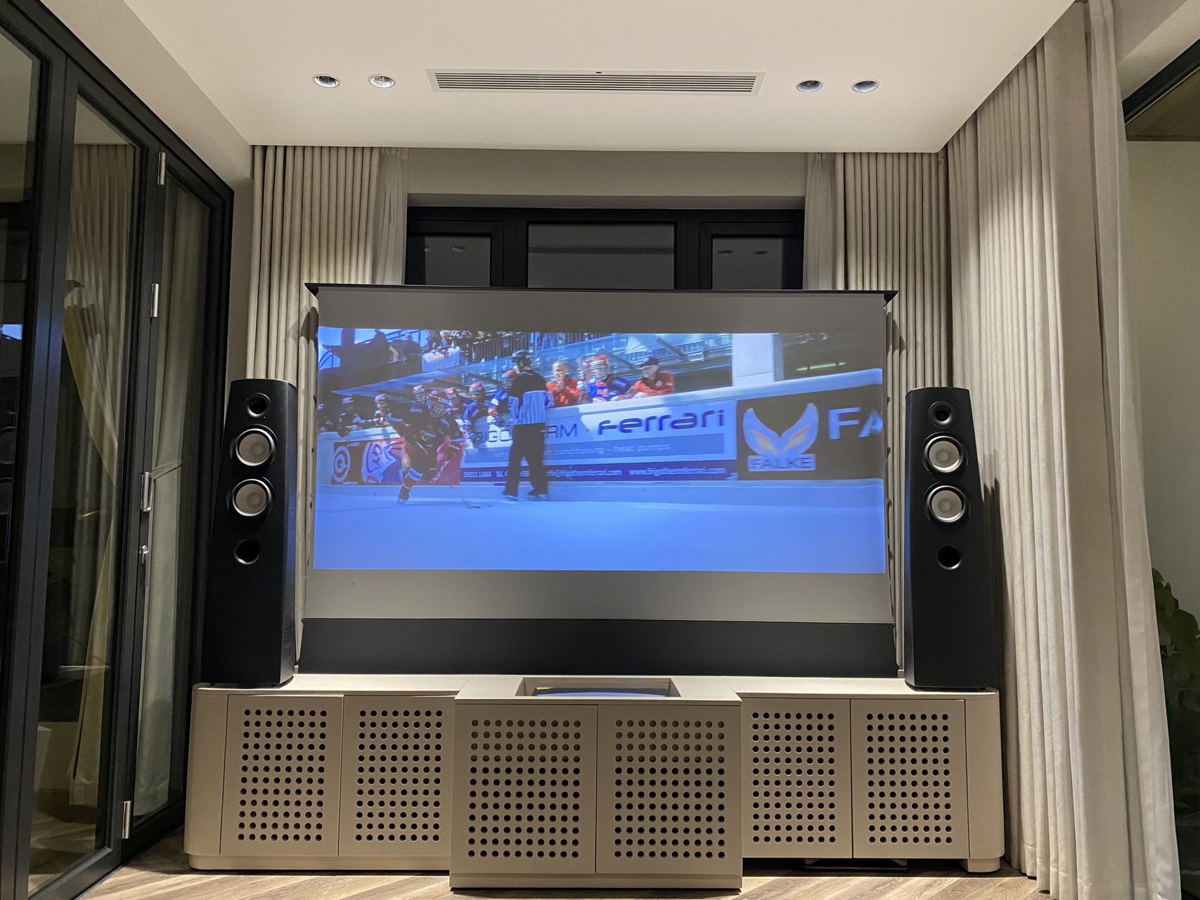 72-150 inch floor rising projector screen.