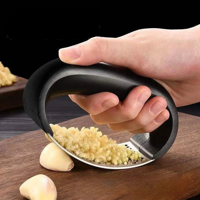 Manual stainless Steel Garlic Press Crusher.